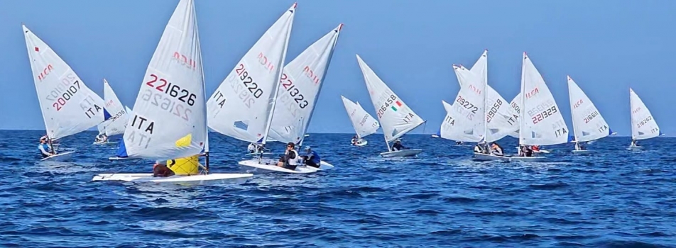 TRIONFO SUL PODIO DELLA CLASSE ILCA NELLA PENULTIMA TAPPA DI CAMPIONATO ZONALE. TRIONFO SUL PODIO DELLA CLASSE ILCA NELLA PENULTIMA TAPPA DI CAMPIONATO ZONALE.