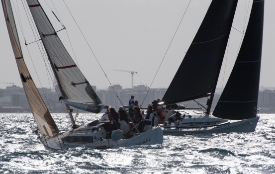 SCIROCCO FINO A 20 NODI PER LA PRIMA GIORNATA DEL XXXVI TROFEO BOTTIGLIERI.