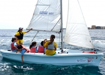 CORSI DI VELA ESTIVI PER BAMBINI E RAGAZZI DA 6 A 13 ANNI DAL 9 GIUGNO AL 1° AGOSTO.  “Dove i sogni prendono il largo”