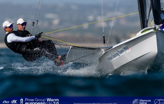 SIMONE FERRARESE IN 49er SFIORA IL PASS OLIMPICO PER PARIGI 2024 AI CAMPIONATI EUROPEI OPEN IN PORTOGALLO.