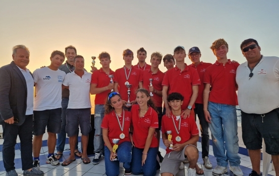 PODIO IN TUTTE LE CLASSI AL CAMPIONATO ZONALE ILCA.