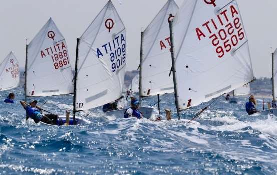 TRE PROVE PER TUTTI NELLA TERZA GIORNATA DELLA TAPPA BARESE TROFEO OPTIMIST ITALIA KINDER JOY OF MOVING
